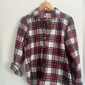 Women’s Ann Taylor loft button up.